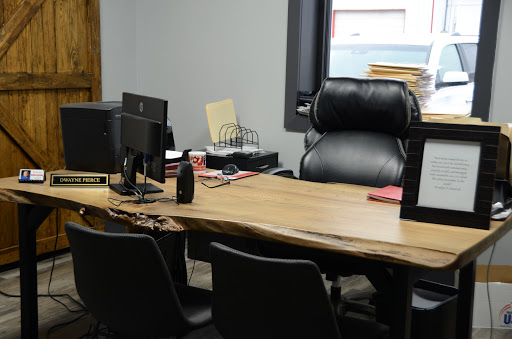 Real Estate Agents «Coldwell Banker Legacy Real: Dwayne Pierce», reviews and photos, 204 Cavalry Dr, Glasgow, KY 42141, USA