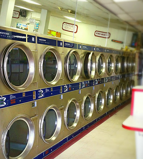 Laundromat «WarnerDale Coin Laundry», reviews and photos, 6058 Warner Ave, Huntington Beach, CA 92647, USA
