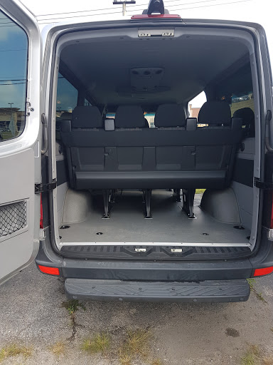 Used Car Dealer «ACL Sales & Leasing», reviews and photos, 6N509 Virginia Rd, Roselle, IL 60172, USA