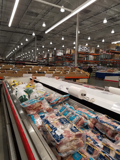 Warehouse store «Costco Wholesale», reviews and photos, 1300 Edwards Ferry Rd NE, Leesburg, VA 20176, USA
