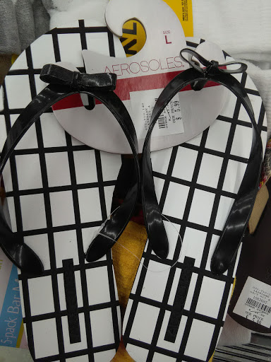 Discount Store «Fallas Paredes Discount Stores», reviews and photos, 4400 Fredericksburg Rd #105, San Antonio, TX 78201, USA