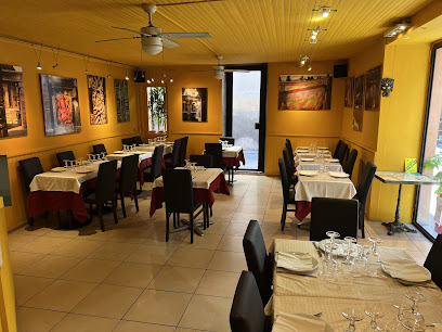 Restaurant Ganesh - 32 Rue Prte de France, 30900 Nîmes, France