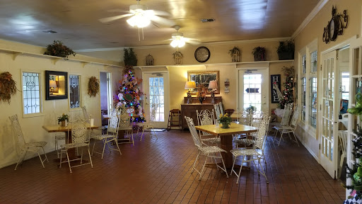 Antique Store «The Barn Antiques», reviews and photos, 167 Co Rd 557A, Lake Alfred, FL 33850, USA