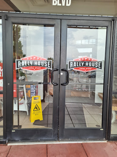 Sportswear Store «Rally House Chesterfield», reviews and photos, 82 THF Blvd, Chesterfield, MO 63005, USA
