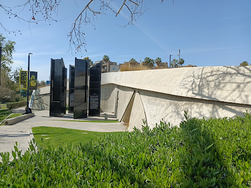 Museum «Los Angeles Museum of the Holocaust», reviews and photos, 100 The Grove Dr, Los Angeles, CA 90036, USA