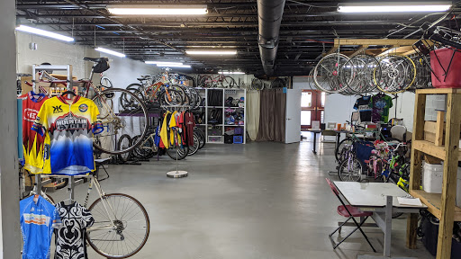 Used Bicycle Shop «Community Bikes», reviews and photos, 405 Avon St, Charlottesville, VA 22902, USA