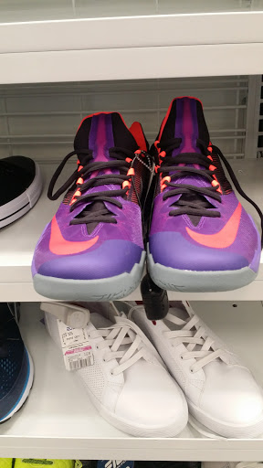 Clothing Store «Ross Dress for Less», reviews and photos, 2600 McFarland Blvd E, Tuscaloosa, AL 35405, USA