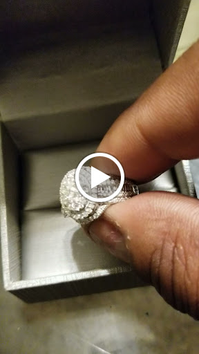 Jewelry Store «Zales - The Diamond Store», reviews and photos, 131 Nut Tree Rd #131l, Vacaville, CA 95687, USA