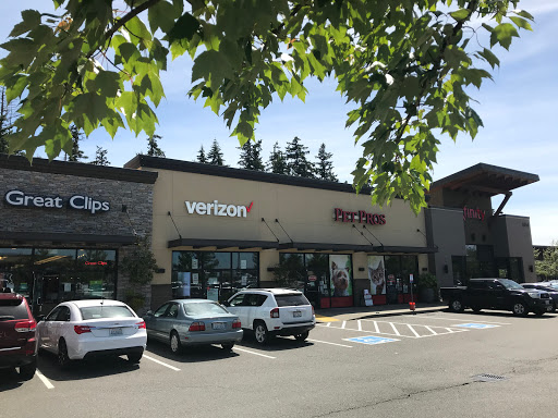 Pet Supply Store «Pet Pros Puyallup», reviews and photos, 5614 176th St E, Puyallup, WA 98375, USA