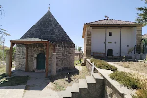 Koçubaba Camii ve Türbesi image