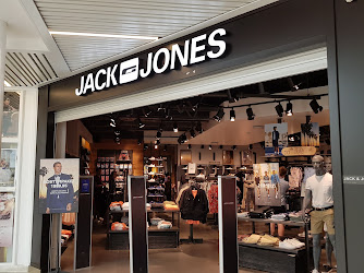 JACK & JONES