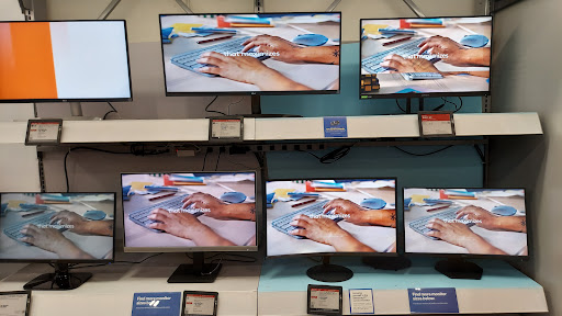 Electronics Store «Best Buy», reviews and photos, 115 N 76th St, Omaha, NE 68114, USA