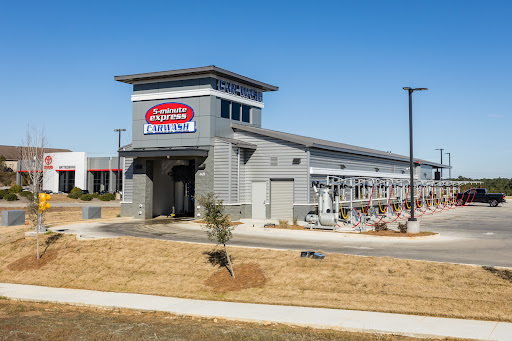 5 Minute Express Car Wash en Hattiesburg