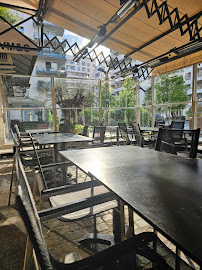 Atmosphère du Restaurant Petoin à Levallois-Perret - n°11