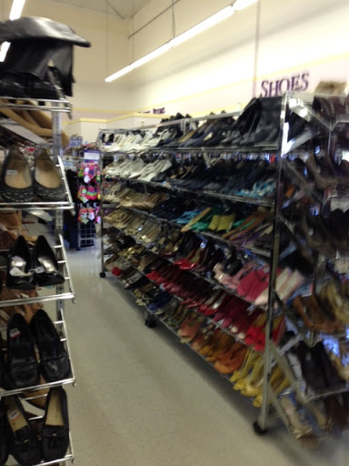 Thrift Store «Goodwill», reviews and photos