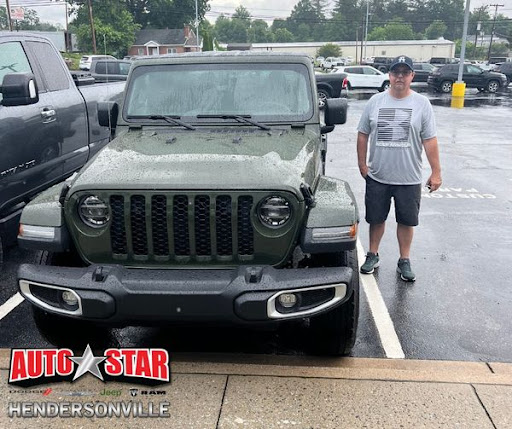 Car Dealer «Hendersonville Chrysler Dodge Jeep Ram», reviews and photos, 401 Duncan Hill Rd, Hendersonville, NC 28792, USA