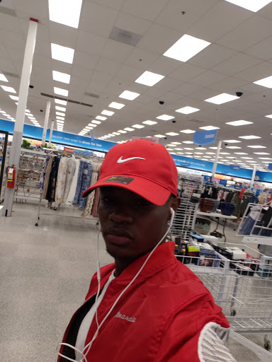 Pet Supply Store «Pet Supplies Plus», reviews and photos, 713 Brandilynn Blvd, Cedar Falls, IA 50613, USA