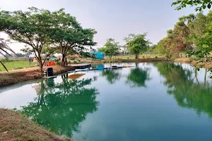ฟาร์มลุงหน่อง สวนน้ำ จุดกางเต็นท์โคราช Lung Nong Farm image
