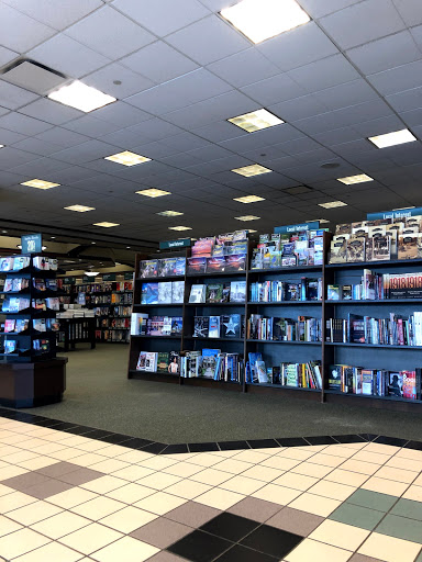 Book Store «Barnes & Noble», reviews and photos, 710 County Hwy 10, Blaine, MN 55434, USA