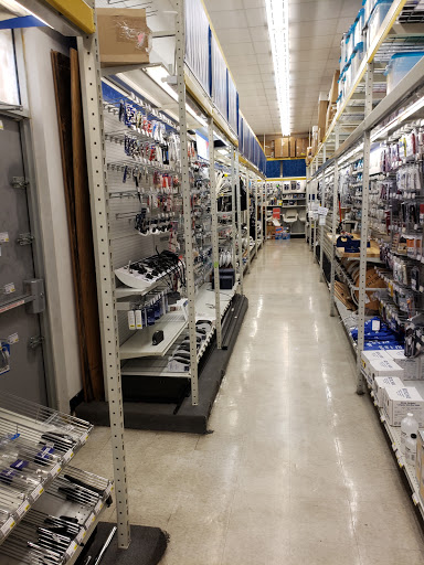 Marine Supply Store «West Marine», reviews and photos, 3635 S Dixie Hwy, Miami, FL 33133, USA