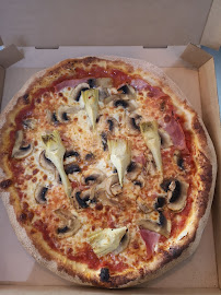 Pizza du Pizzeria PIZZ & PATISS à Mercuès - n°11