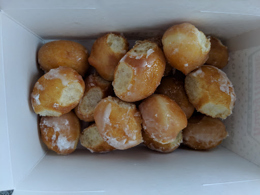 Bakery «Krispy Kreme Doughnuts», reviews and photos, 9950 SE 82nd Ave, Portland, OR 97086, USA