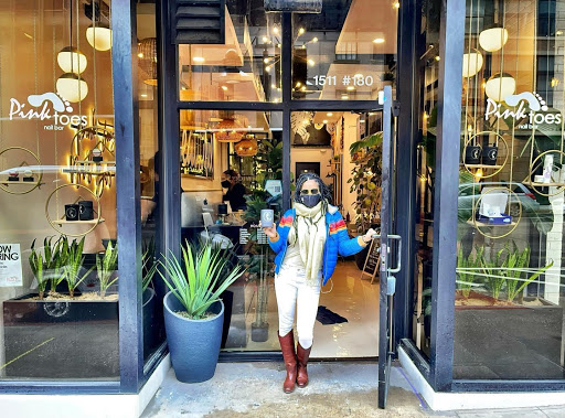 Nail Salon «Pink Toes Nail Bar & Spa», reviews and photos, 111 S Field St, Dallas, TX 75202, USA