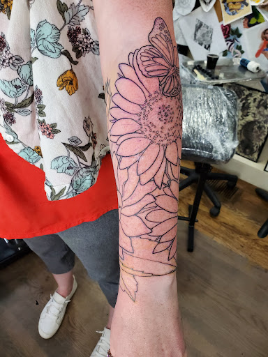 Tattoo and Piercing Shop «Syndicate Tattoo», reviews and photos, 423 Poyntz Ave, Manhattan, KS 66502, USA