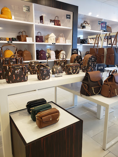 Fashion Accessories Store «Michael Kors», reviews and photos, 6699 N Landmark Dr a135, Park City, UT 84098, USA