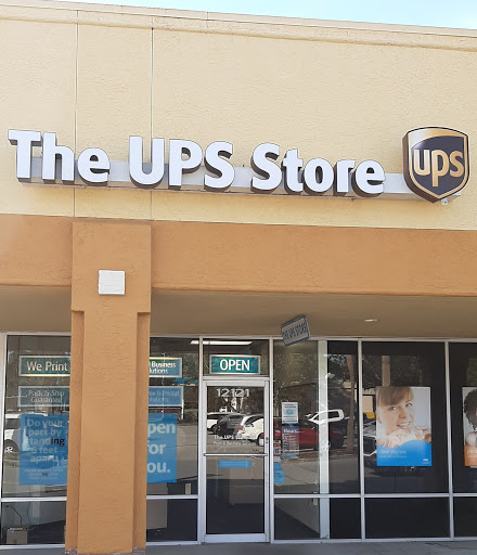 Shipping and Mailing Service «The UPS Store», reviews and photos, 12121 Little Rd, Hudson, FL 34667, USA