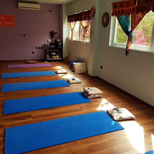 Centro Sattva Yoga - Yoga Meditacion Reiki, photo 2