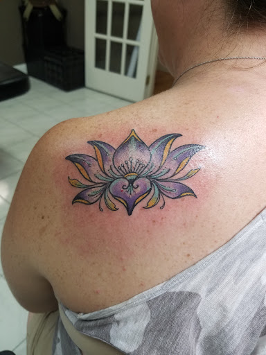 Tattoo Shop «No Hard Feelings Tattoo Gallery», reviews and photos, 10331 W Sample Rd, Coral Springs, FL 33065, USA