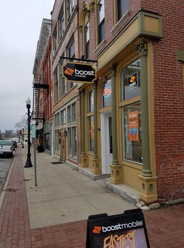 Cell Phone Store «Boost Mobile Cellutions- Marysville», reviews and photos, 109 S Main St, Marysville, OH 43040, USA