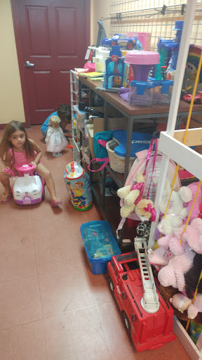 Thrift Store «Goodwill Jensen Beach Boutique & Donation Center», reviews and photos