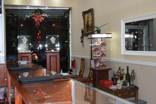 Jewelry Store «Crosby Jewelers», reviews and photos, 1606 Crosby Ave, Bronx, NY 10461, USA