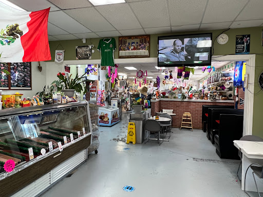 Mexican Grocery Store «San Miguel Mexican Store And Taqueria», reviews and photos, 2024 54th Ave E, Fife, WA 98424, USA