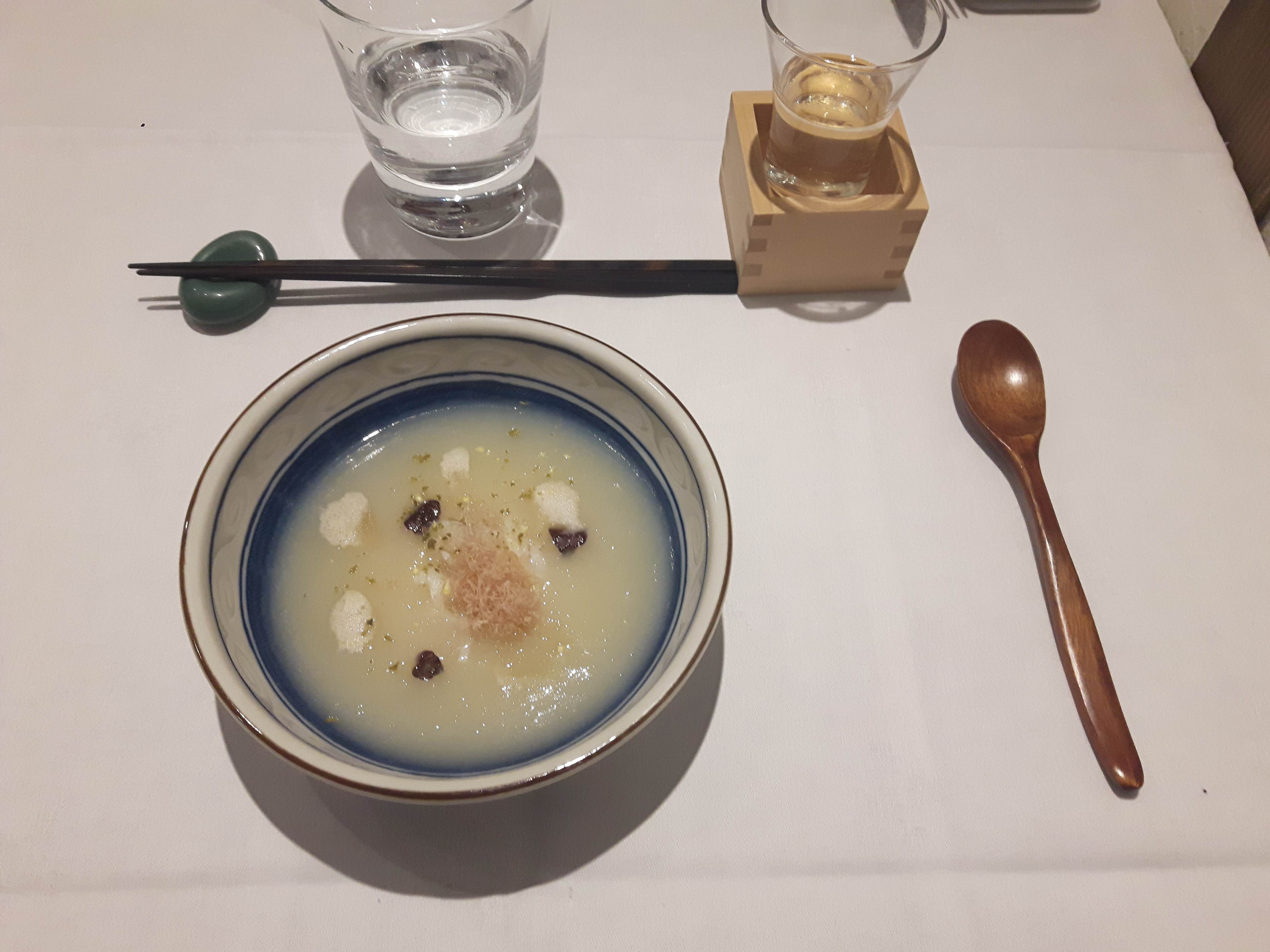 Photo n° 8 de l'avis de M..a fait le 18/12/2018 à 22:50