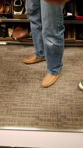 Department Store «Nordstrom Rack Rookwood Pavilion», reviews and photos, 2692 Madison Rd, Cincinnati, OH 45208, USA