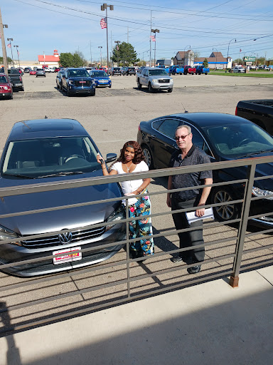 Car Dealer «RightWay Auto Sales», reviews and photos, 30500 Plymouth Rd, Livonia, MI 48150, USA