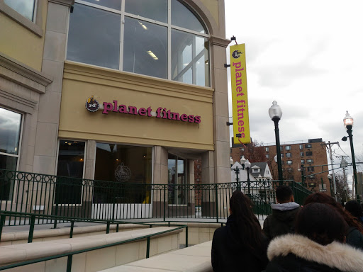 Gym «Planet Fitness - New Rochelle, NY», reviews and photos, 5 Lecount Pl, New Rochelle, NY 10801, USA