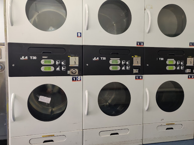 Launderette, Dry Cleaning & Ironing Shop - Laundry service