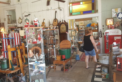Somewhere In Time Antiques and Estate Sales