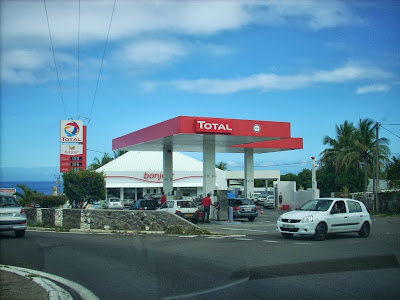 Station-service TotalEnergies Théâtre | Saint Gilles à Saint-Paul