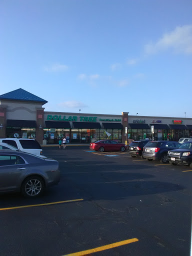 Dollar Store «Dollar Tree», reviews and photos, 1154 Hinkle Dr a, Wadsworth, OH 44281, USA