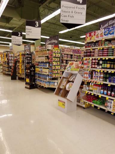 Grocery Store «Jewel-Osco», reviews and photos, 234 E Veterans Pkwy, Yorkville, IL 60560, USA