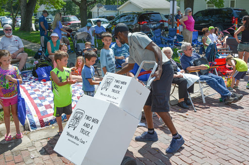 Moving and Storage Service «Two Men and a Truck», reviews and photos, 6702 L St, Omaha, NE 68117, USA