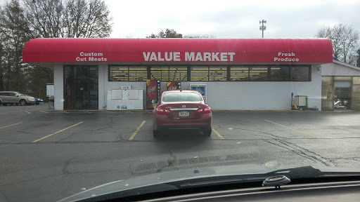 Grocery Store «Mooresville Value Market», reviews and photos, 243 E High St, Mooresville, IN 46158, USA