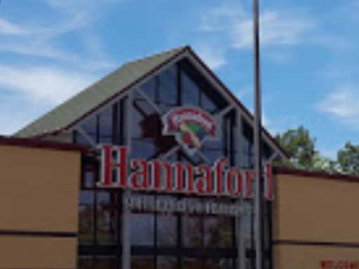 Grocery Store «Hannaford Supermarket», reviews and photos, 532 Main St,Route 1, Saco, ME 04072, USA