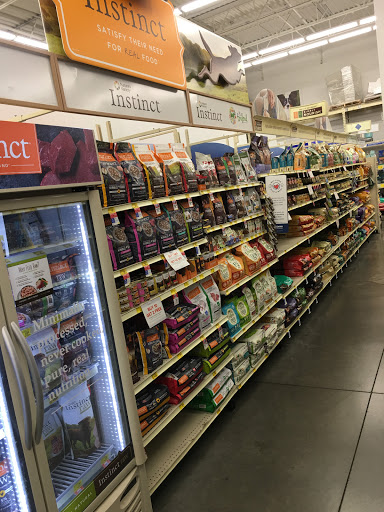 Pet Supply Store «PetSmart», reviews and photos, 13764 W Bell Rd, Surprise, AZ 85374, USA
