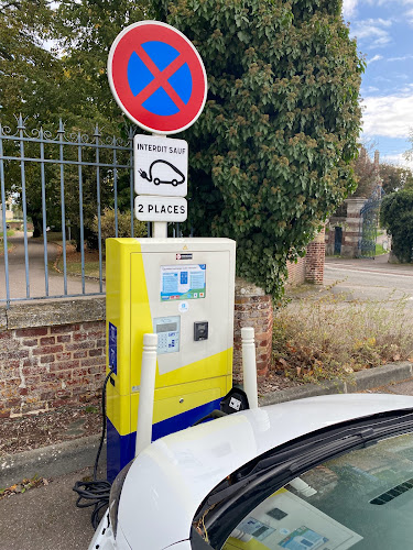 Borne de recharge de véhicules électriques SIEGE 27 Charging Station Grand Bourgtheroulde
